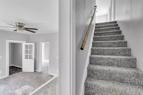 Entry Way - 504 Second, Jackson, MI 49203 photo 3 of 3