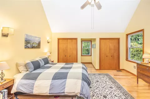 Bedroom - 17535 Bowdish, Gregory, MI 48137 photo 3 of 4
