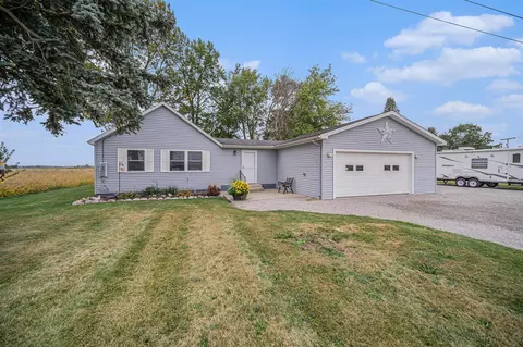 17453 Milwaukee, Dundee, MI 48131