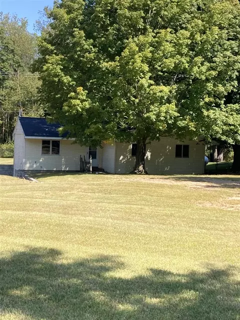 11248 Phal, Grass Lake, MI 49240