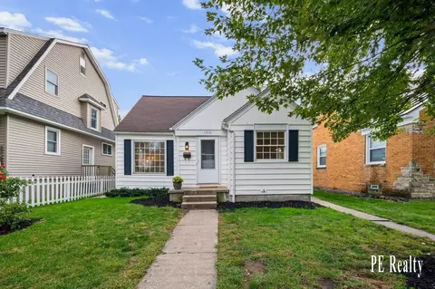 1016 California, Grand Rapids, MI 49504