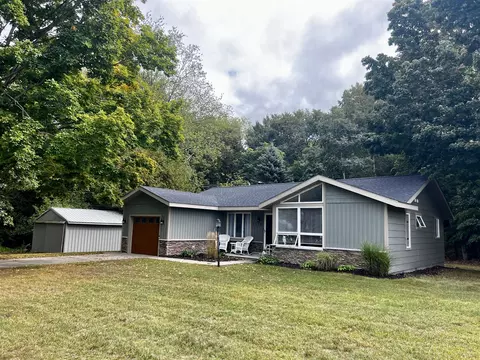 1536 N Betty, Ludington, MI 49431