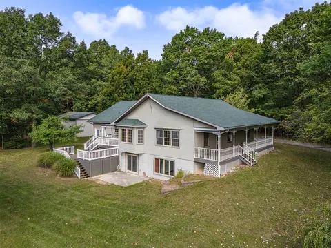 2233 N Sherman, Ludington, MI 49431