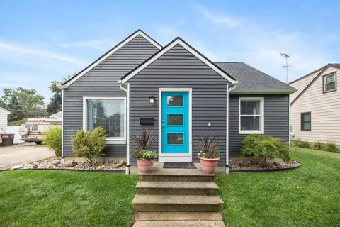 2437 Parkdale, Wyoming, MI 49519