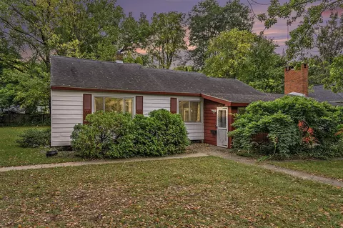 123 Terrace, Allegan, MI 49010