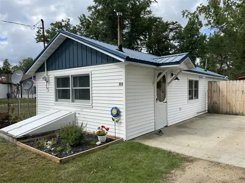 513 Ann, Harrison, MI 48625