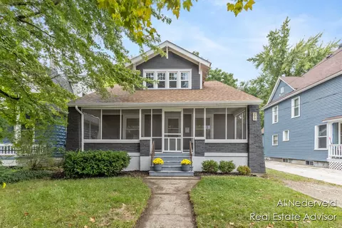66 Sutton, Grand Rapids, MI 49507