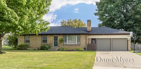 1656 Andrew, Kentwood, MI 49508