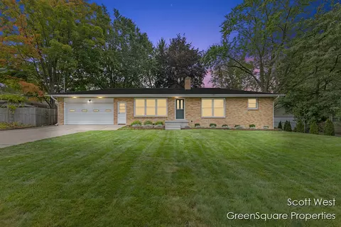 774 72nd, Grand Rapids, MI 49548