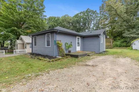16585 Oakum, Sand Lake, MI 49343