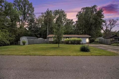 641 John Bria, Battle Creek, MI 49037