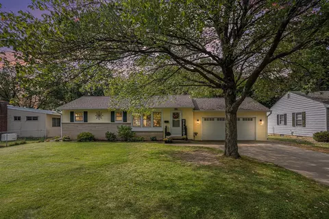 1361 Cherokee, Kalamazoo, MI 49006