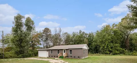 Exterior - 37180 76th, Covert, MI 49043 photo 2 of 6