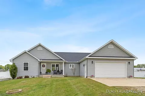 1101 E Tuttle, Ionia, MI 48846