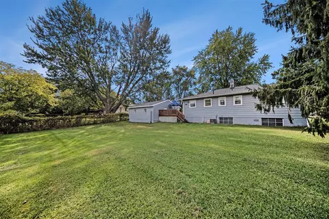 Exterior - 6718 Clinton, Jackson, MI 49201 photo 4 of 6