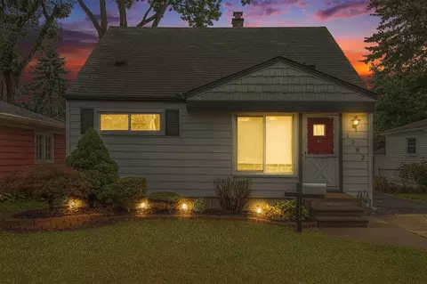 1782 Gilman, Garden City, MI 48135