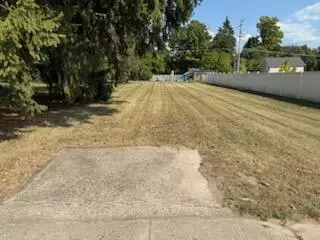 155 N Cass, Morley, MI 49336