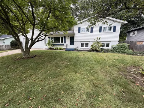 6740 Amberly, Portage, MI 49024