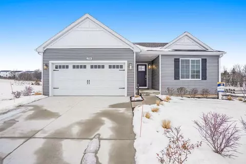 300 Carefree, Niles, MI 49120