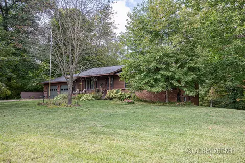6194 W Long Lk, Belding, MI 48809 photo 2