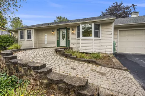 124 Burton, Ann Arbor, MI 48103