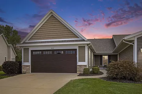 814 Bellview Mdw #3, Byron Center, MI 49315