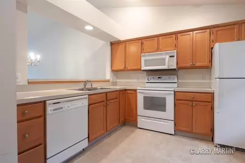 Kitchen - 664 Abbey Ml, Ada, MI 49301 photo 1 of 2