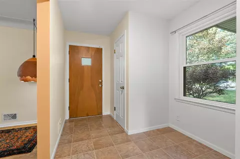 Entry Way - 248 Devon, Parchment, MI 49004 photo 1 of 2