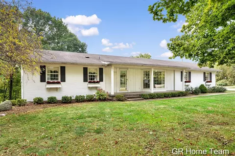 2650 Scenicview, Grand Rapids, MI 49525