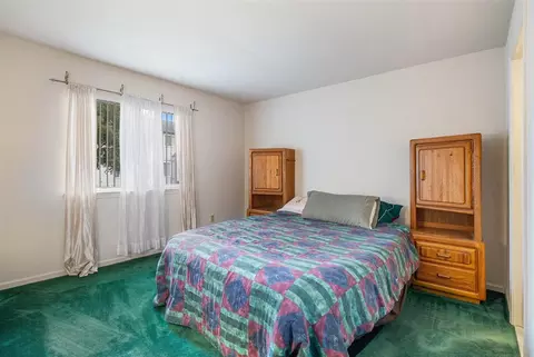 Bedroom - 17761 Feather, Brownstown, MI 48193 photo 2 of 2
