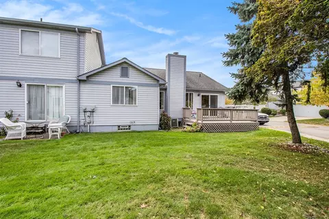 Exterior - 17761 Feather, Brownstown, MI 48193 photo 3 of 6