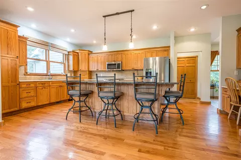 Kitchen - 5525 Oberlin, Gladwin, MI 48624 photo 6 of 6