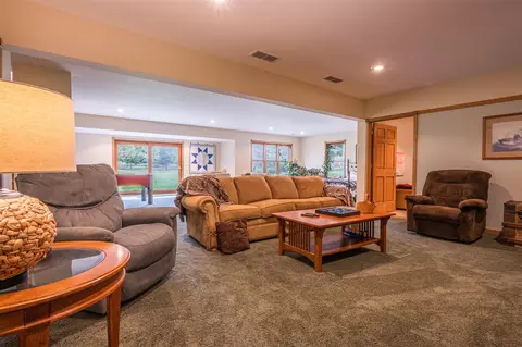 Living - 5525 Oberlin, Gladwin, MI 48624 photo 6 of 6