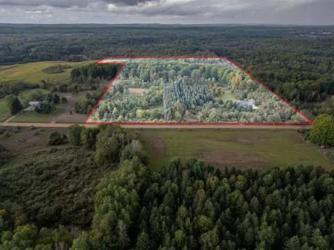 View/Area - 5525 Oberlin, Gladwin, MI 48624 photo 6 of 18