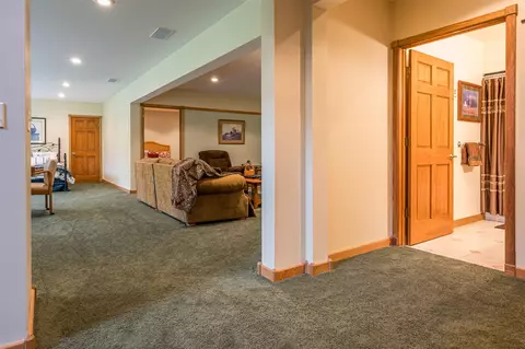 Entry Way - 5525 Oberlin, Gladwin, MI 48624 photo 15 of 15