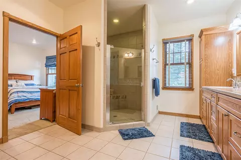 Bath - 5525 Oberlin, Gladwin, MI 48624 photo 3 of 10