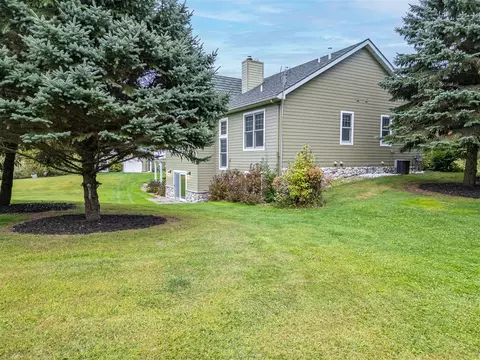 Exterior - 5525 Oberlin, Gladwin, MI 48624 photo 17 of 19
