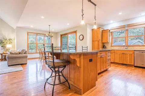 Kitchen - 5525 Oberlin, Gladwin, MI 48624 photo 1 of 6