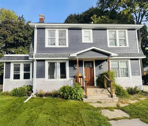 2105 Gull Rd, Kalamazoo, MI 49048