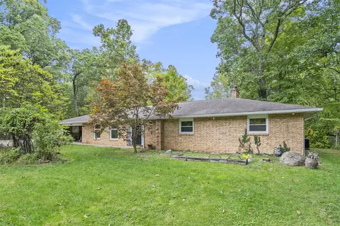 1551 Cedar Pt, Niles, MI 49120