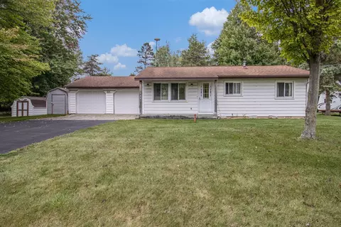 104 Bliss, Sheridan, MI 48884