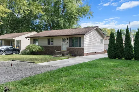 39534 Detroit, Harrison Township, MI 48045