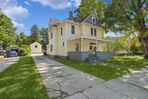 126 N Monroe, Rockford, MI 49341