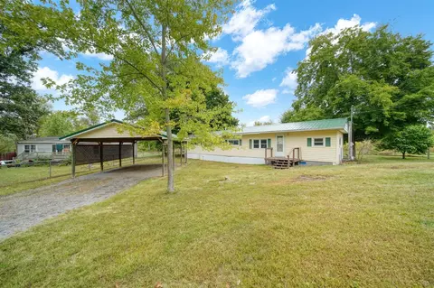 6057 Amberton, Jackson, MI 49201