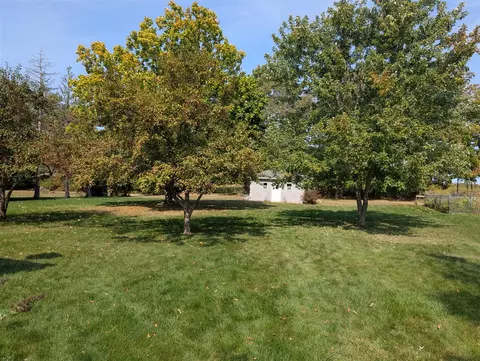 Exterior - 752 Pasadena, Owosso, MI 48867 photo 4 of 7