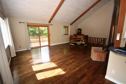 Living - 436 3rd, Plainwell, MI 49080 photo 5 of 9