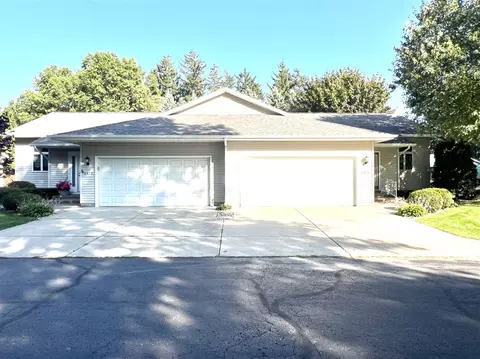 4476 Cedar, Norton Shores, MI 49441