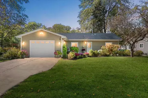11040 Colony, Pinckney, MI 48169