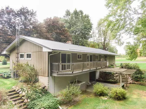 10047 11 Mile, Ceresco, MI 49033
