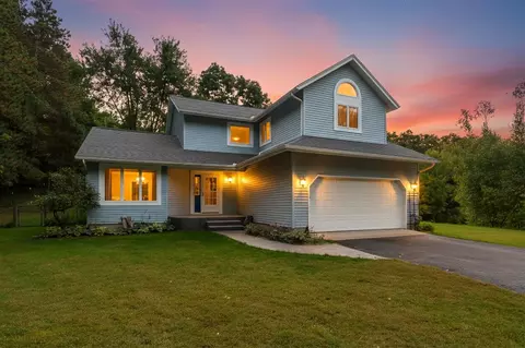 8290 Huff, Bellevue, MI 49021